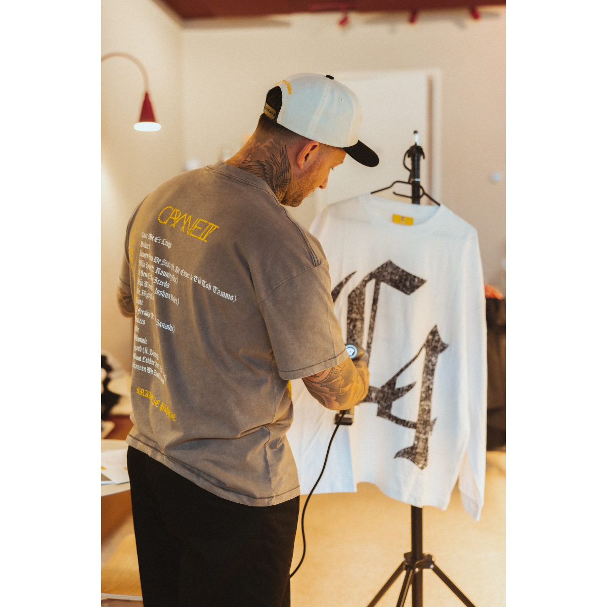 VINTAGE LONGSLEEVE WHITE